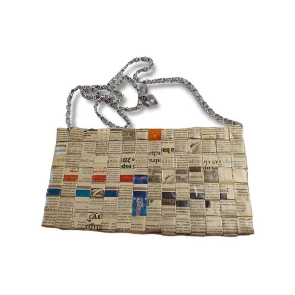 Women’s Recycled Newspaper Multicolor Art Handbag Crossbody With Chain - Picture 3 of 11